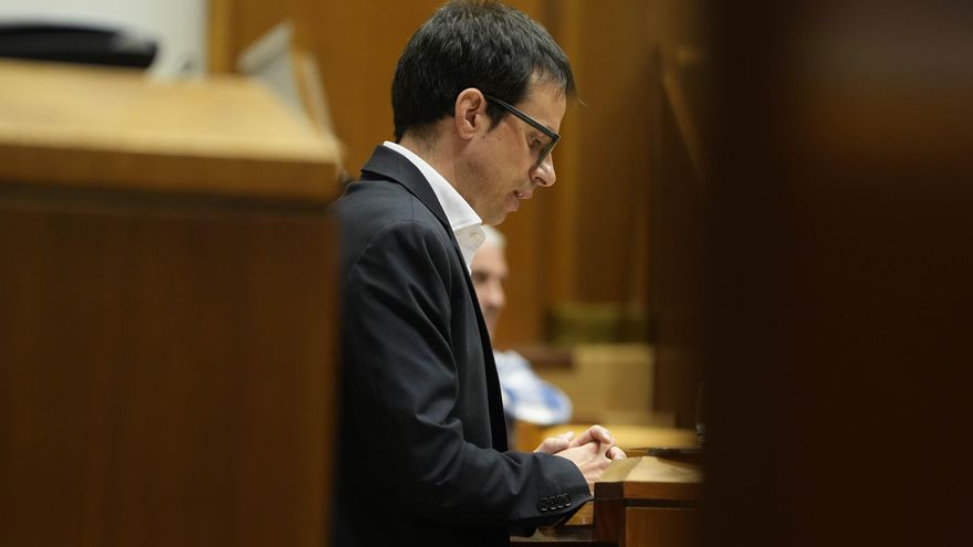 Pradales propone un Cupo energético con el Estado para adelantar las inversiones en redes eléctricas en Euskadi