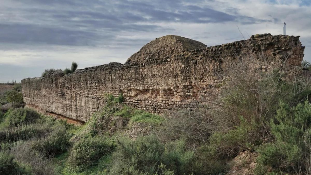 L’Assut de l’Argamassa regulaba el caudal del Alebus y posiblemente servía para el riego de cultivos