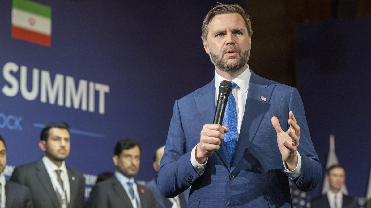 El vicepresidente de EE.UU., JD Vance, el domingo durante las conversaciones entre Estados Unidos e Irán.