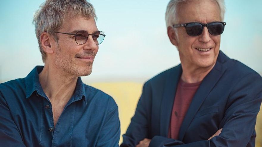 La gira de Ariel Rot y Kiko Veneno protagoniza este sábado el ciclo Luz de Música en el faro de Cabo Ajo