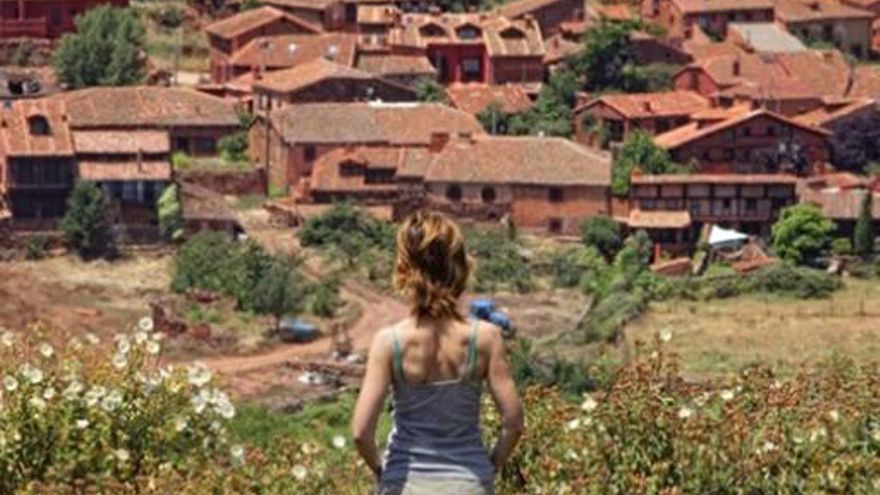 El Gobierno regional incluirá la financiación de ‘UCLM Rural’ en el nuevo contrato programa con la Universidad