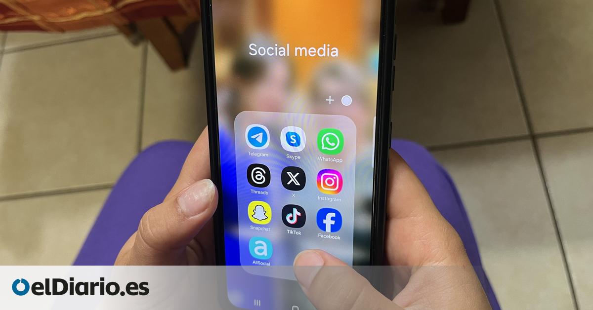 La UE da pasos para restringir la edad de acceso a redes sociales: “Enganchan a los niños a algoritmos manipuladores”