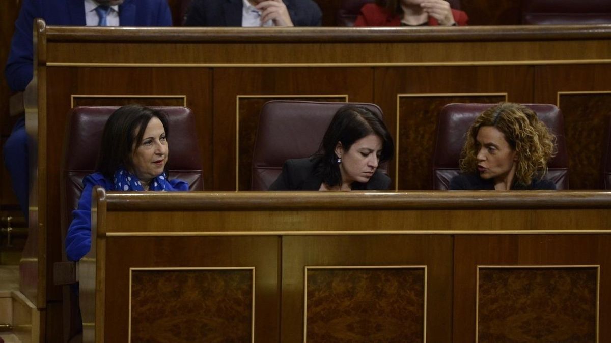 Diputados del PSOE cuestionan la estrategia parlamentaria del Grupo Socialista en el Congreso, que achacan a Ferraz