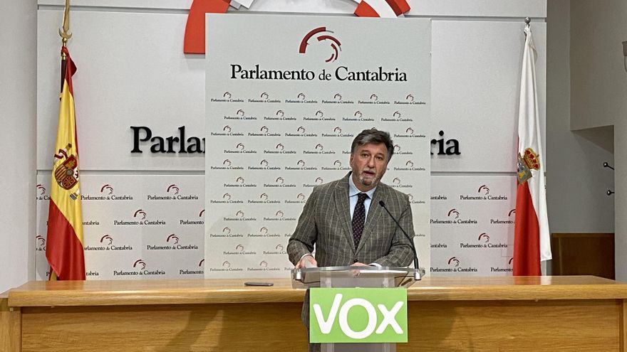 Cristóbal Palacio deja Vox y el Grupo Parlamentario y seguirá como diputado no adscrito