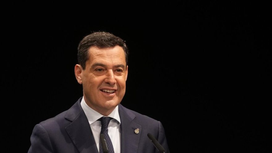 El presidente de la Junta de Andalucía, Juanma Moreno, este lunes en Sevilla