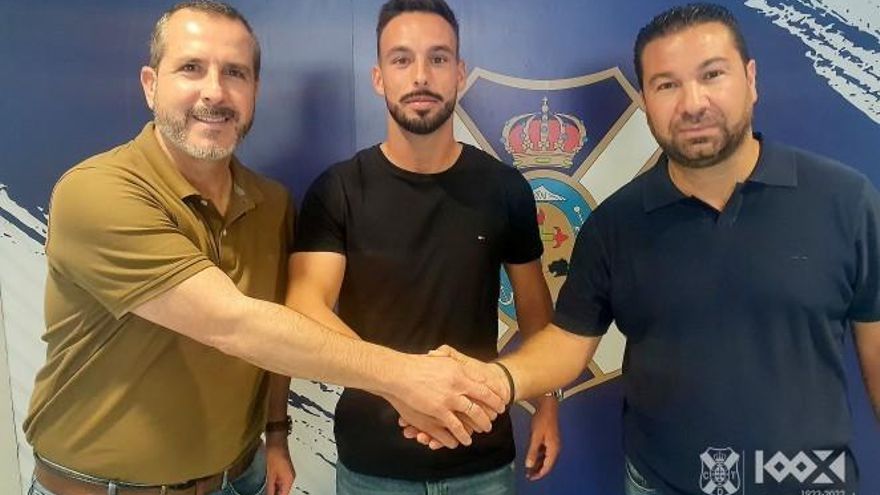 El CD Tenerife renueva a Yeremy Socorro