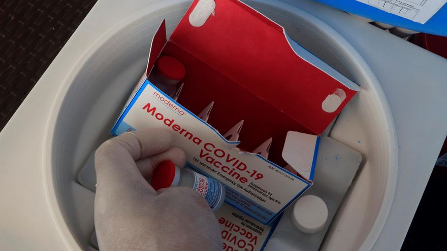 Moderna terminó el proceso para pedir la aprobación total de su vacuna contra el coronavirus
