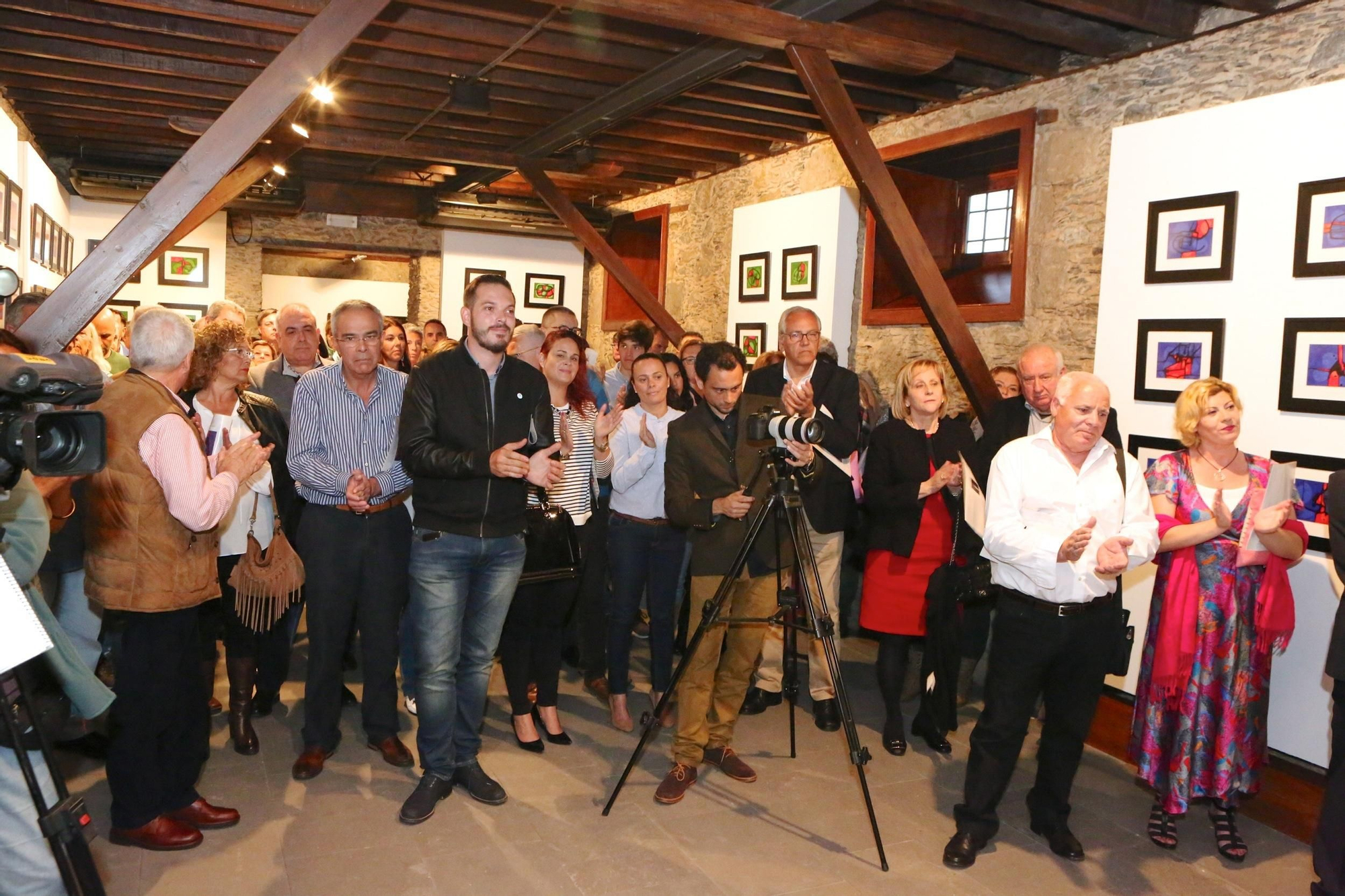 Exposición 'Obra sobre papel' del artista Sergio Gil en la sala de exposiciones 'Casa Condal', San Fernando de Maspalomas. (ALEJANDRO RAMOS)