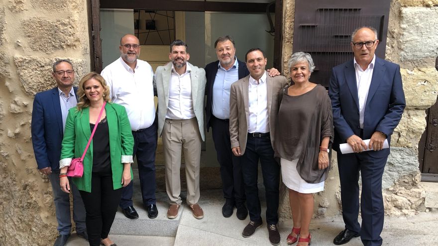 El restaurante Casas Colgadas sube el telón tras nueve años cerrado y ya con la presión de conseguir su primera Estrella Michelín