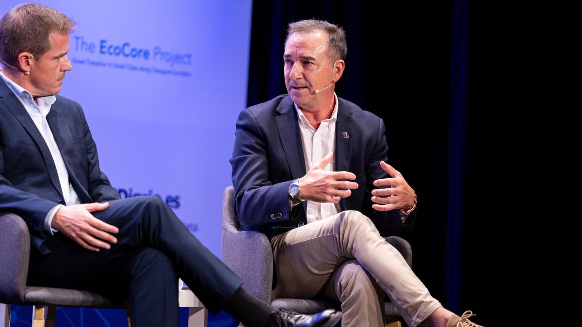 Los alcaldes de Xàtiva y Riba-roja del Túria, Roger Cerdà y Robert Raga, en el II Foro Municipalista Corredor Mediterráneo.