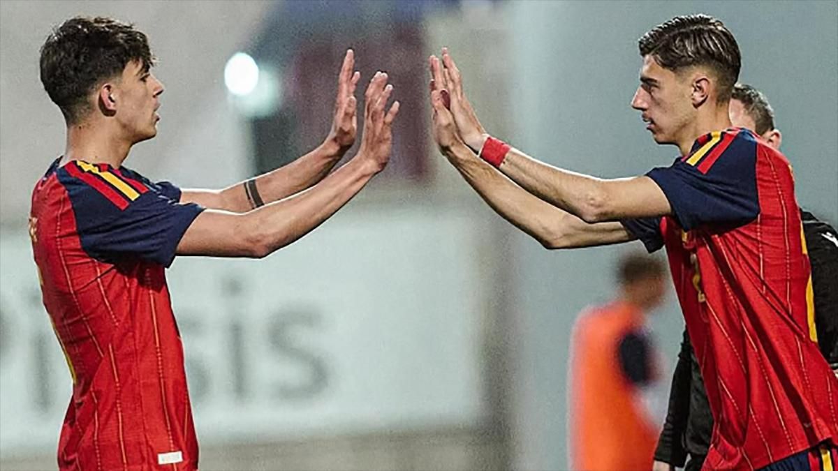 Dani Requena mantiene su pleno con la sub 21