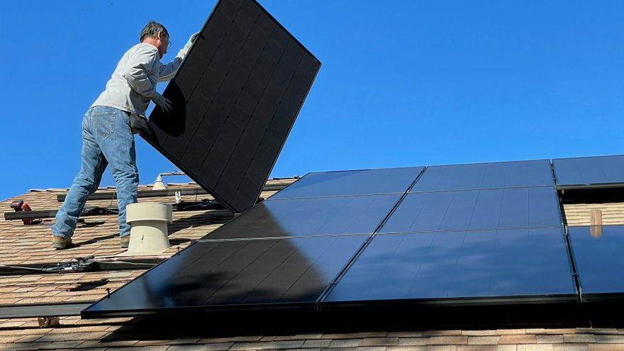 Una experta repasa las claves para instalar placas solares: “El mayor ahorro se da cuando consumes lo que generas”