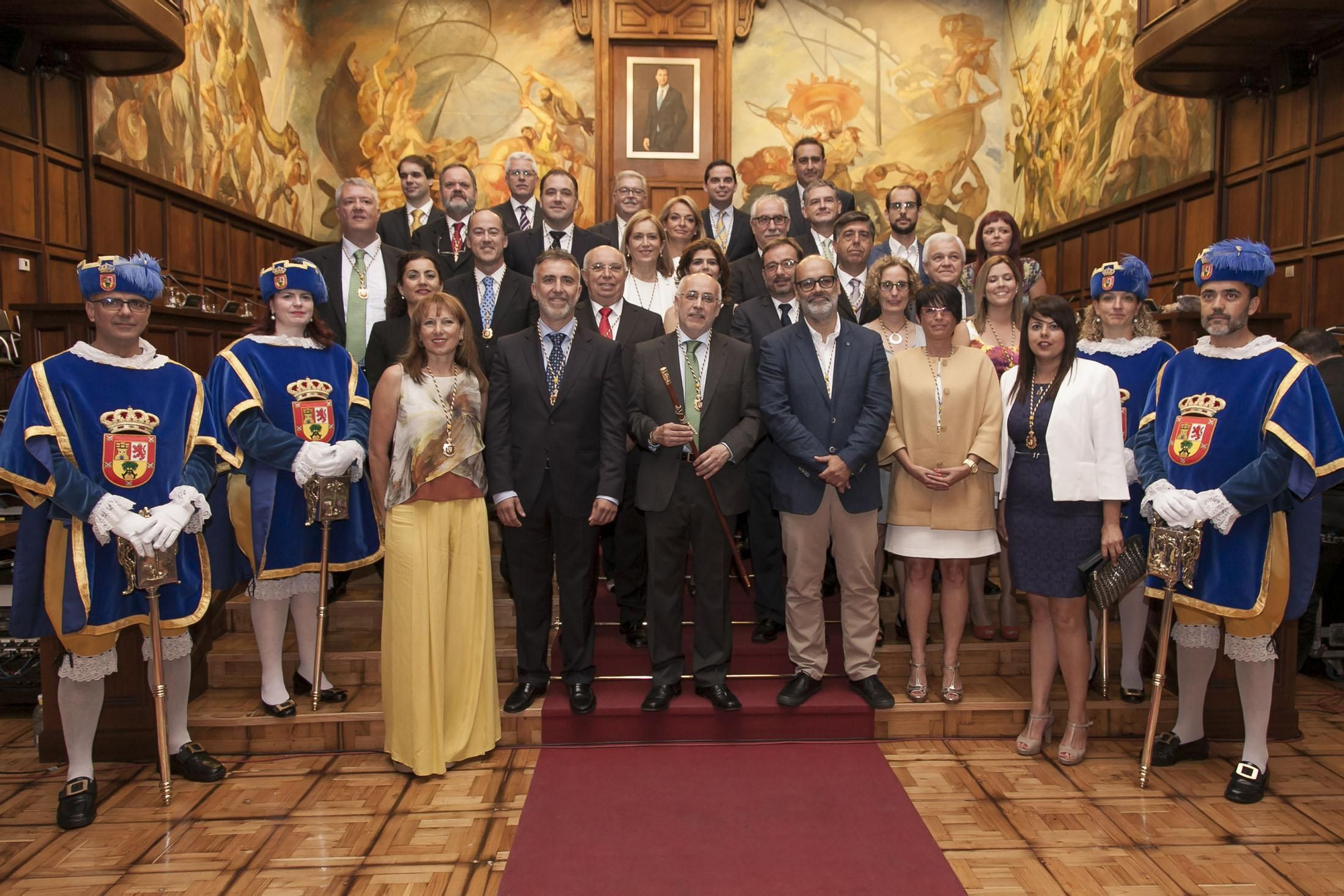 Foto del nuevo Gobierno insular