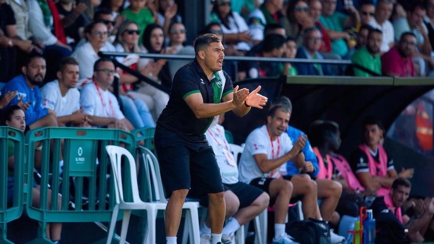Sorpresa en el banquillo del Atlético Paso