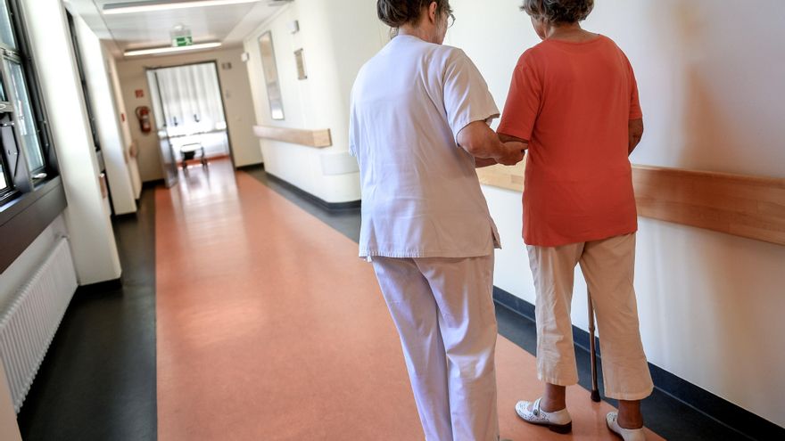 Cantabria, Madrid, Castilla-La Mancha y La Rioja recortaron en dependencia en plena pandemia de COVID