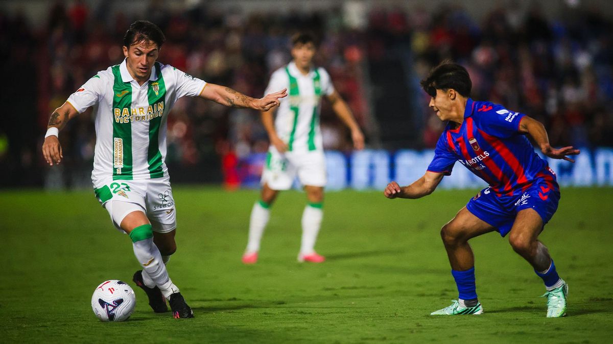 El CD Eldense - Córdoba CF, en imágenes