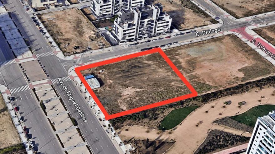 Almeida regalará por 75 años a la Iglesia otra parcela valorada en 3,1 millones que iba destinada a proyectos climáticos