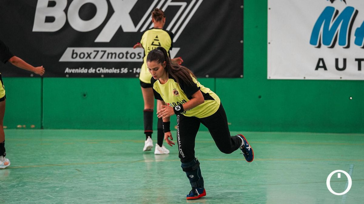 Amanda Valero, durante un entrenamiento con Adesal