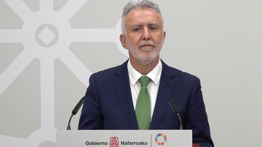 Ángel Víctor Torres cree que ya ha dado "todas las explicaciones oportunas" sobre la compra de mascarillas