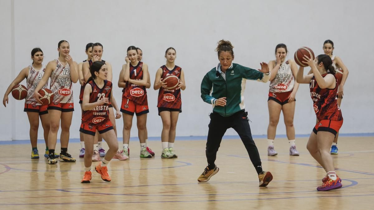 Jornada FAB Experience “Nosotras” sobre baloncesto femenino