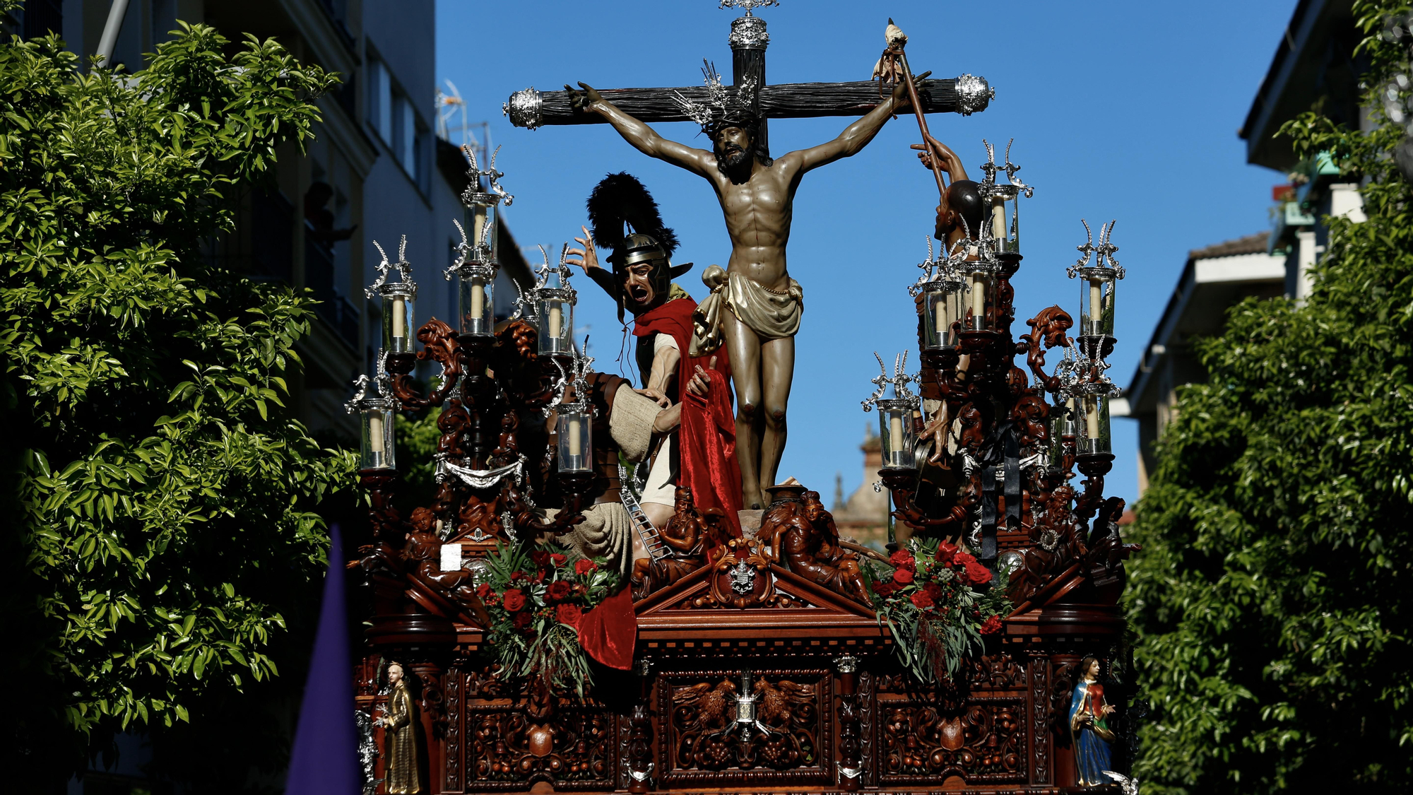 Salida procesional de la Hermandad de la Agonía, en imágenes