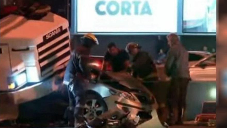 Trágico accidente en la Panamericana: al menos dos muertos al desprenderse el contenedor de un camión
