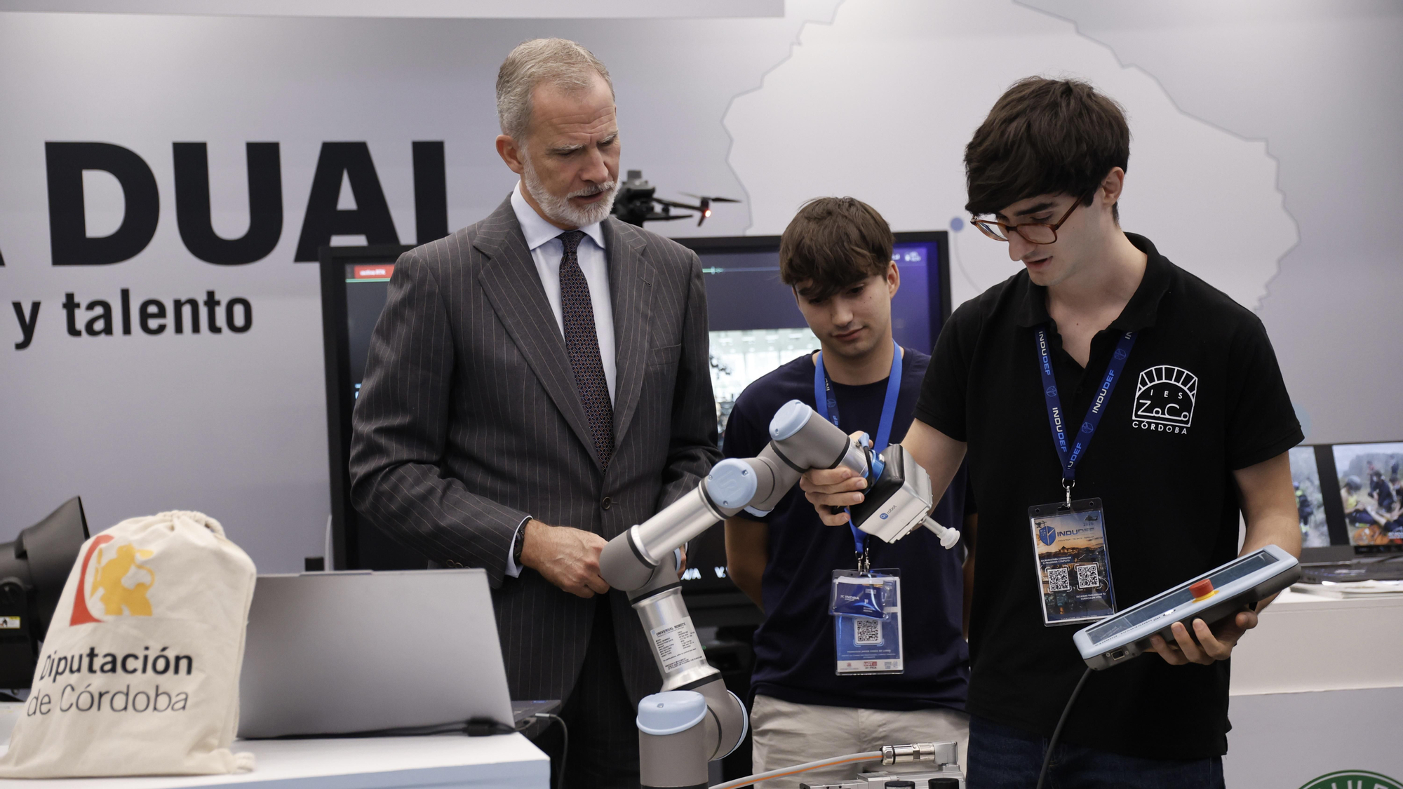 El Rey Felipe VI asiste a la jornada de clausura del Foro Indudef