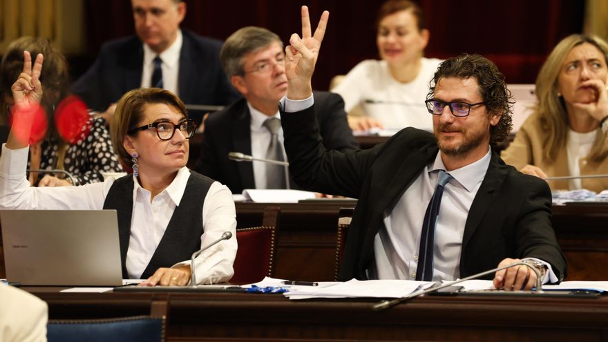 El PP de Balears ataca a elDiario.es por informar de que Prohens dejó caducar la reclamación del sobrecoste de las mascarillas