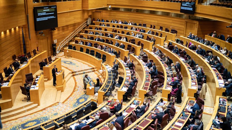 Archivo - El ministro de la Presidencia, Justicia y Relaciones con las Cortes, Félix Bolaños, interviene durante una sesión plenaria del Senado, a 12 de diciembre de 2023, en Madrid (España). Tras el Pleno del Congreso donde se ha realizado el primer deba