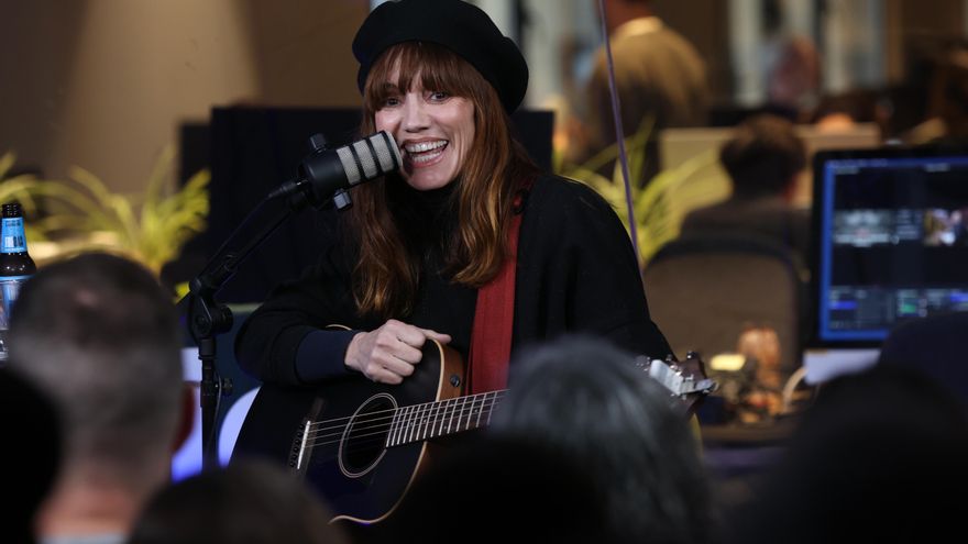 La Bien Querida, en el encuentro con socias y socios de elDiario.es: "He creado mi propio sello para que mi hija herede mis canciones"