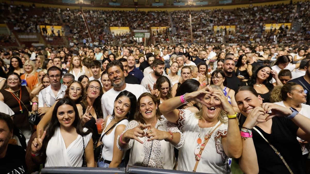 El concierto de Galván Real en la plaza de toros de Córdoba, en imágenes