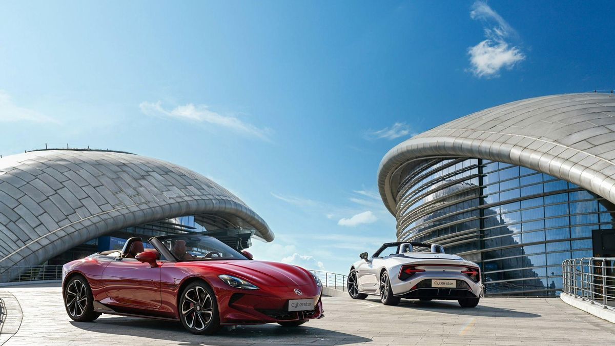 Dos unidades del nuevo 'roadster' de la marca MG.