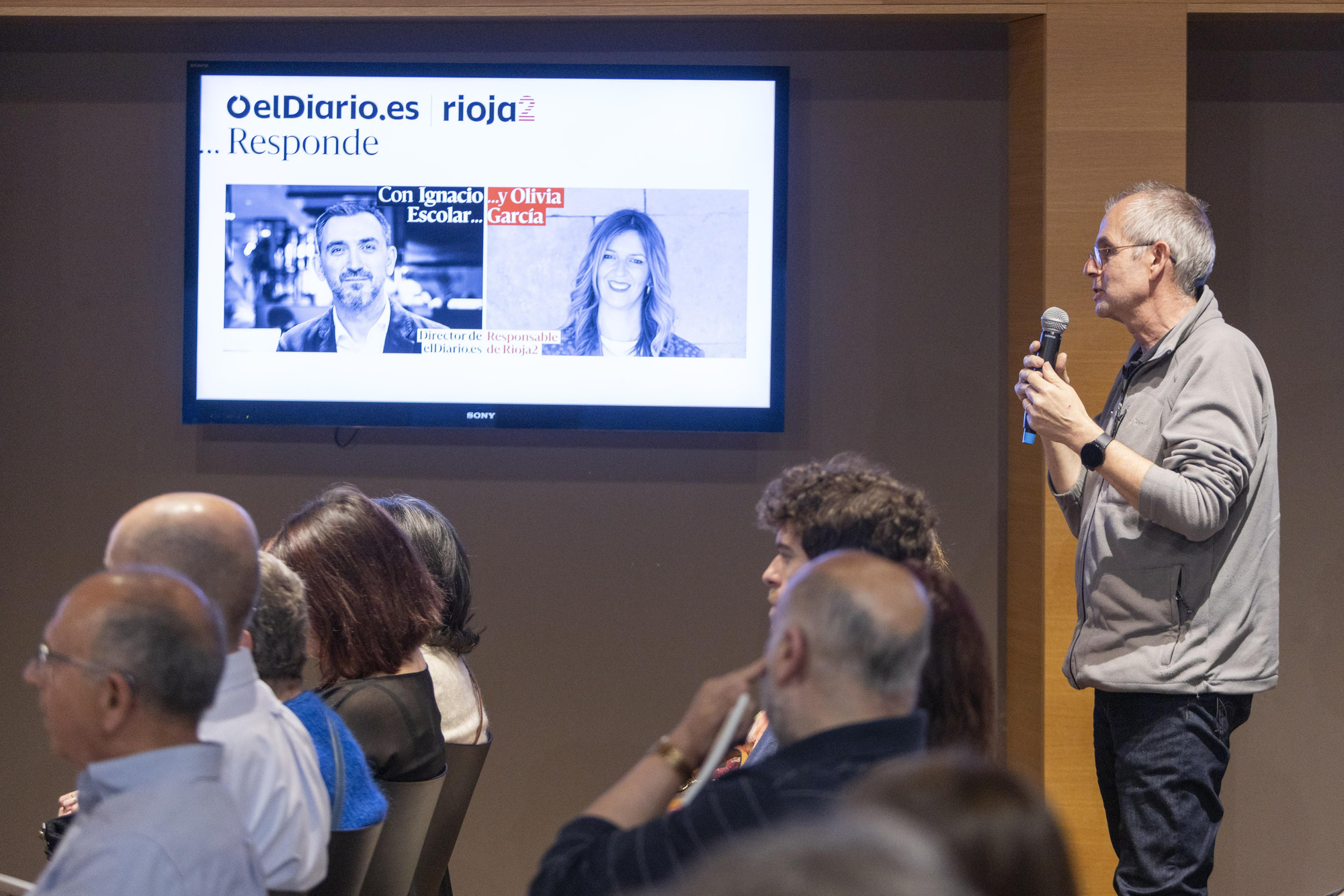 La importancia de que el medio cuente con un estatuto que garantice la transparencia interesó a los asistes