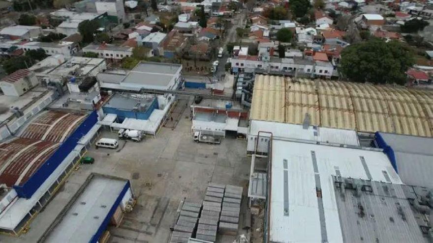 El Gobierno entrega los alimentos a escuelas vulnerables sin detallar el plan