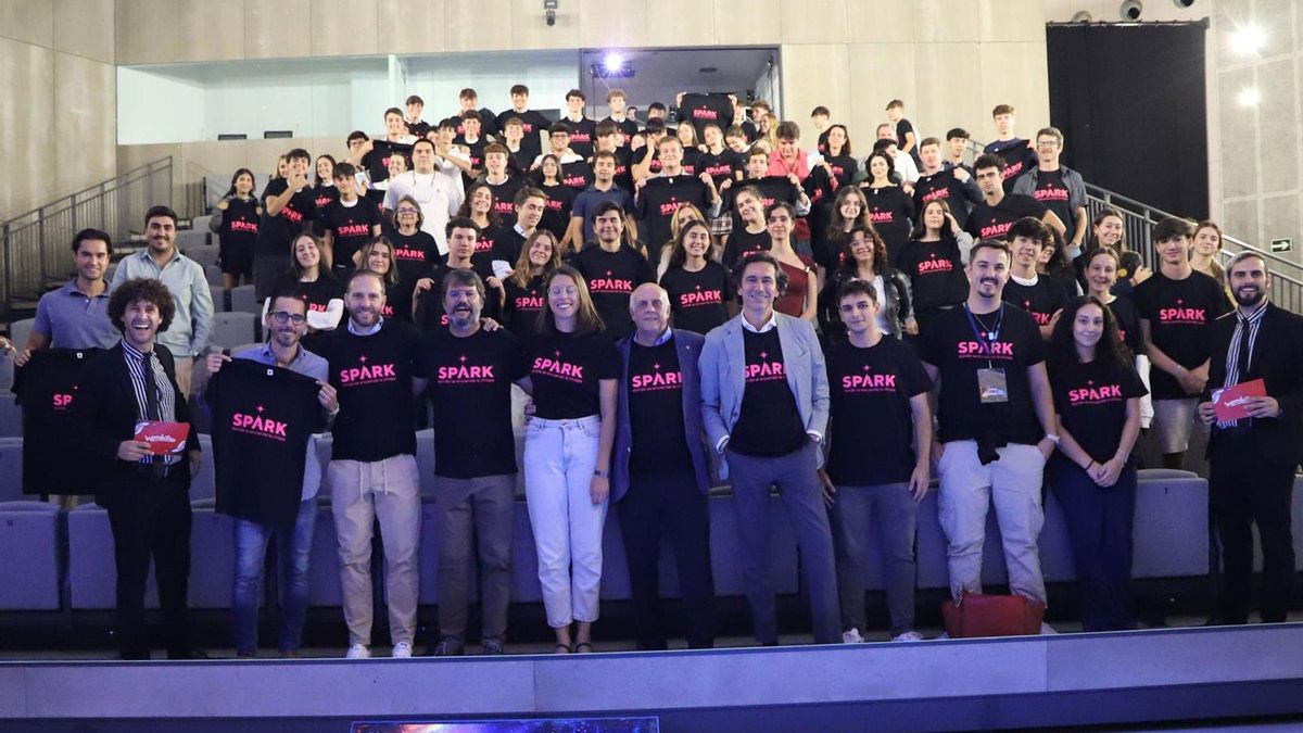 La Universidad Loyola impulsa Spark para inspirar el talento joven mediante innovación y emprendimiento