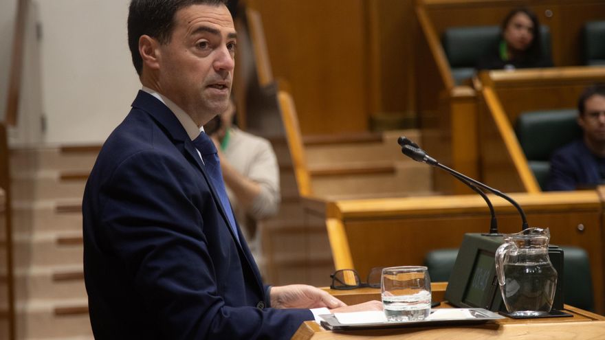 Pradales anuncia una ponencia de "calidad democrática" y acelerar el cuarto intento de tener ley de transparencia