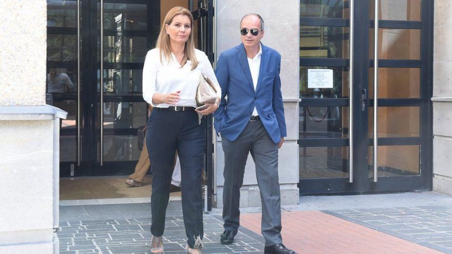 EXCLUSIVA | La justicia investiga a una alta funcionaria del Ayuntamiento de Santa Cruz de Tenerife por contratos irregulares