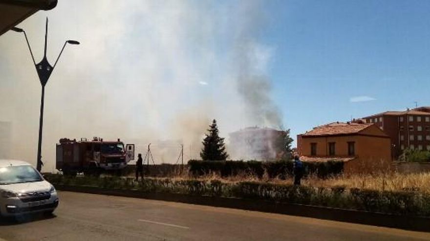 Incendio este miércoles en San Andrés del Rabanedo.