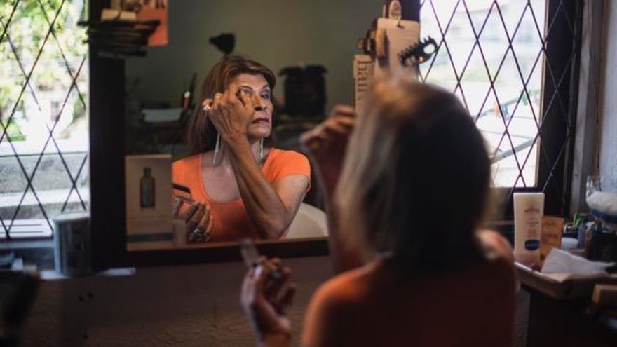 Susana, de 72 años, en su casa en Colombo, Sri Lanka. Es una de las protagonistas del documental “377” .