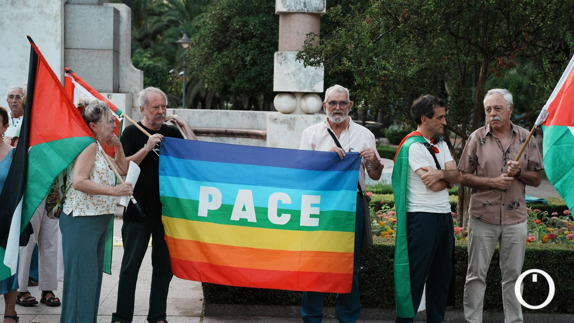 Concentración por el 80º aniversario del bombardeo de Hiroshima y Nagasaki, contra el rearme y las guerras.