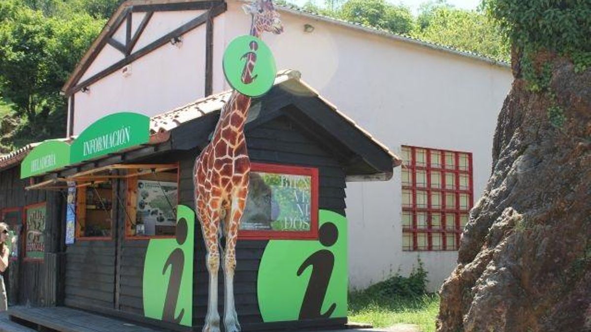 Pinchan las ruedas y cortan los cables ABS de cinco vehículos de Cantur en el Parque de Cabárceno