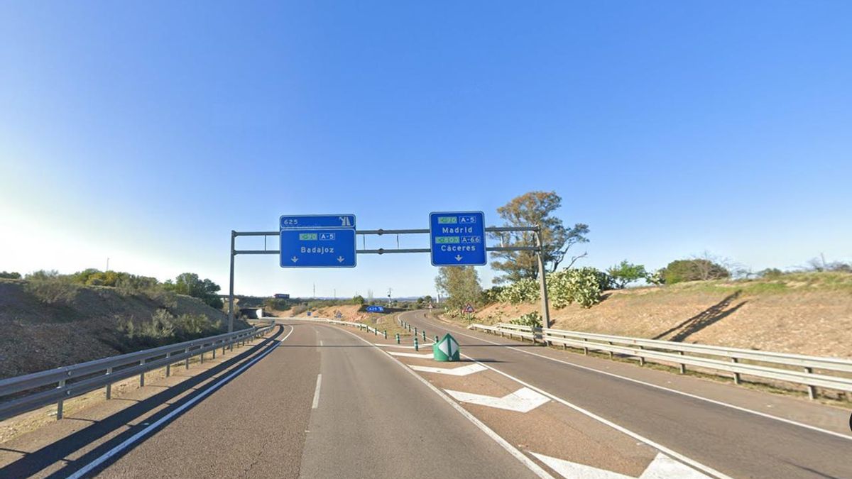 Las obras en la A-5, en Badajoz dirección Madrid, afectarán al tráfico hasta el 5 de septiembre