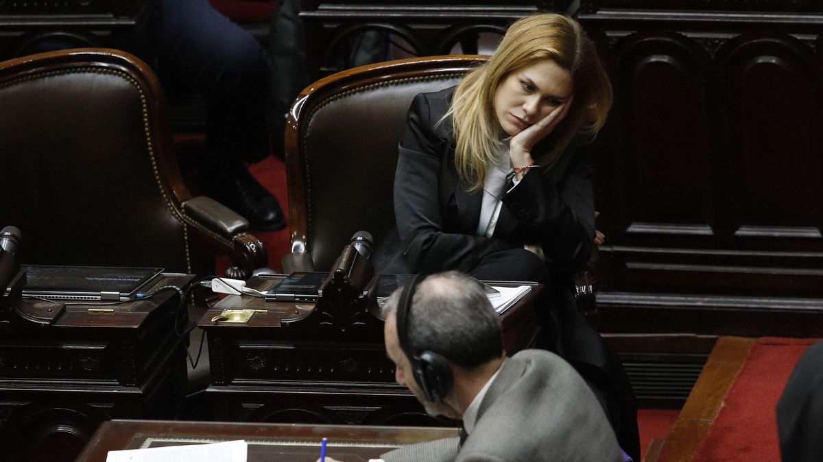 Lilia Lemoine, espera