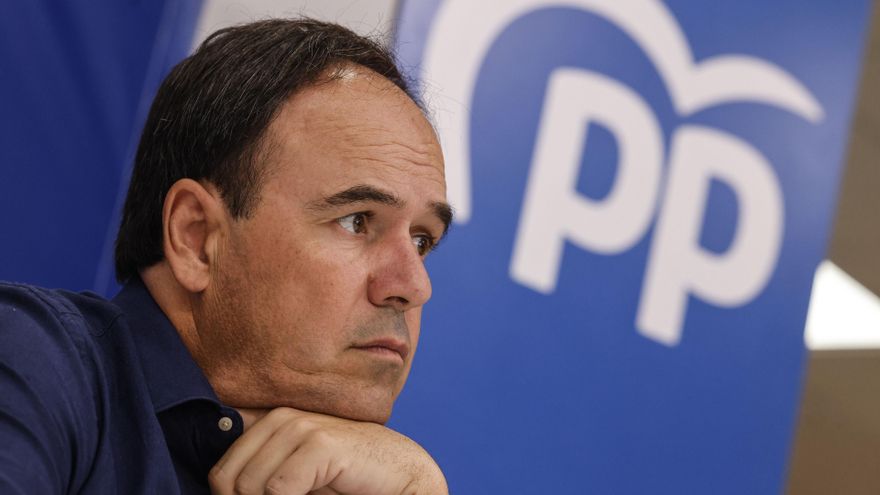 El portavoz del PP de Valencia y miembro del comité ejecutivo nacional, Juanfran Pérez, durante una entrevista para Europa Press, a 15 de julio de 2025, en Valencia, Comunidad Valenciana (España).
