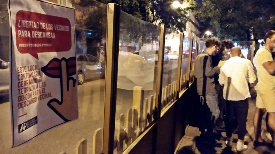 La fiesta nocturna no acaba a la una en el 'Madrid de la libertad': ruta por los botellones y el ruido de la desescalada