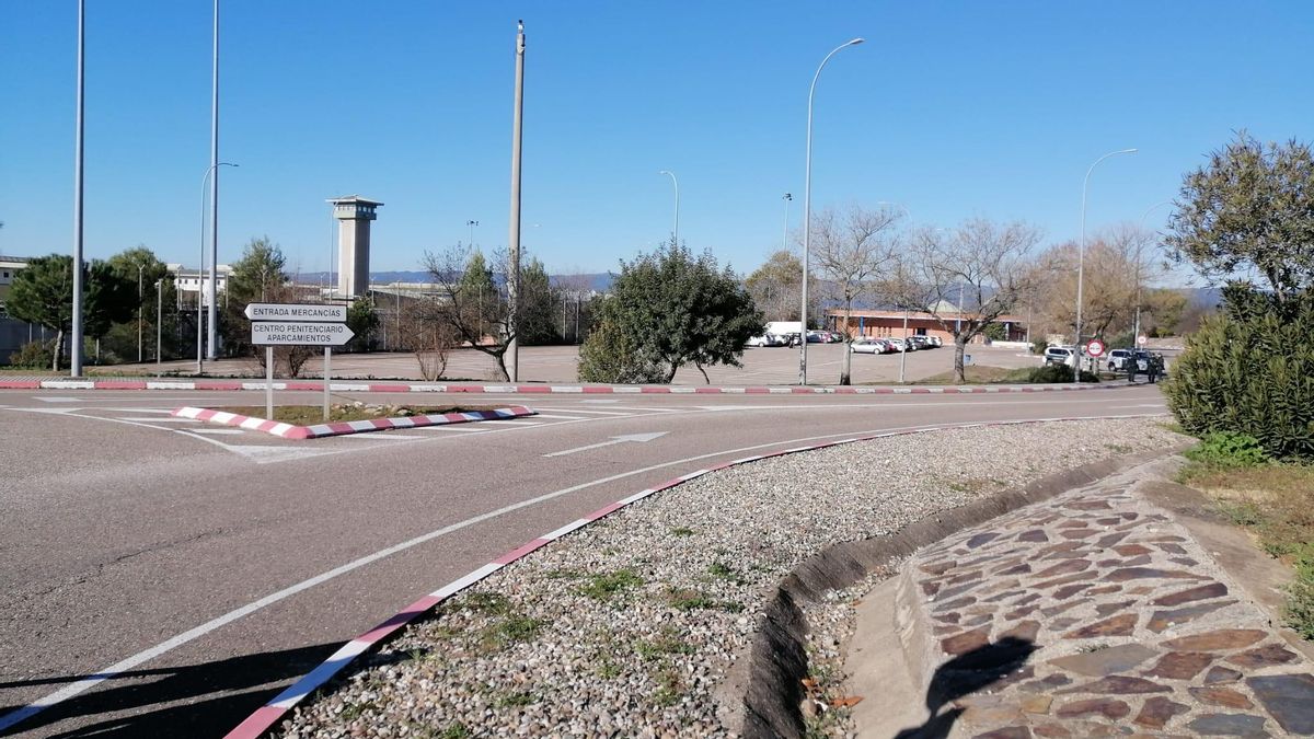 Denuncian la presencia de un dron en las inmediaciones de la prisión de Alcolea
