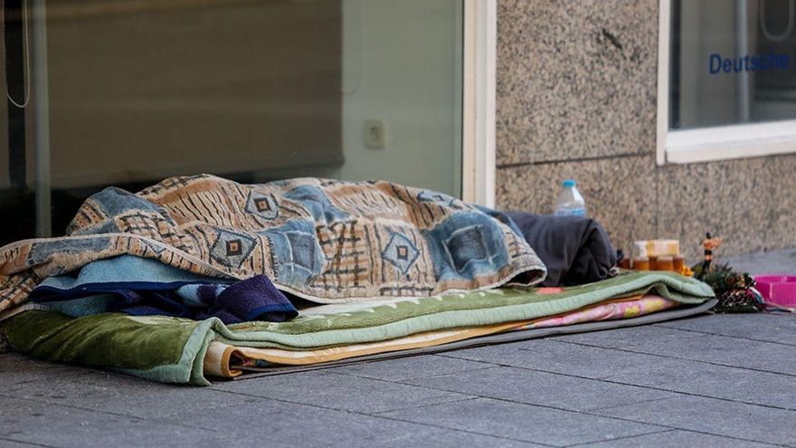 La 'I Estrategia de lucha contra el sinhogarismo en Cantabria' estará lista antes de verano