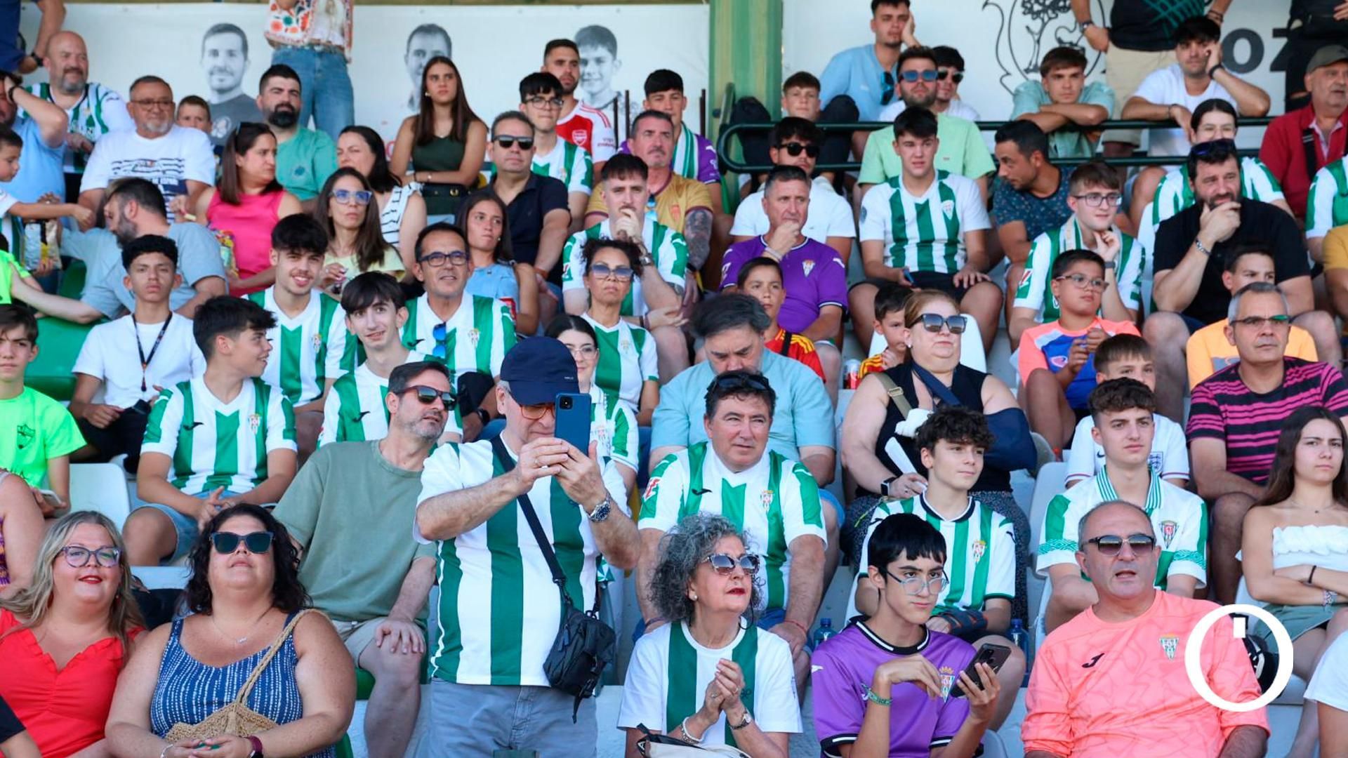 Las imágenes del Córdoba CF - Ittihad Riadi Tánger