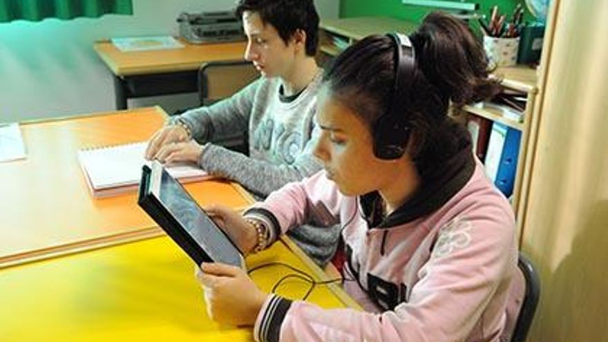 Alumnos ciegos que siguen un programa de la ONCE