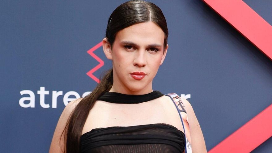 Yenesi en un posado de archivo